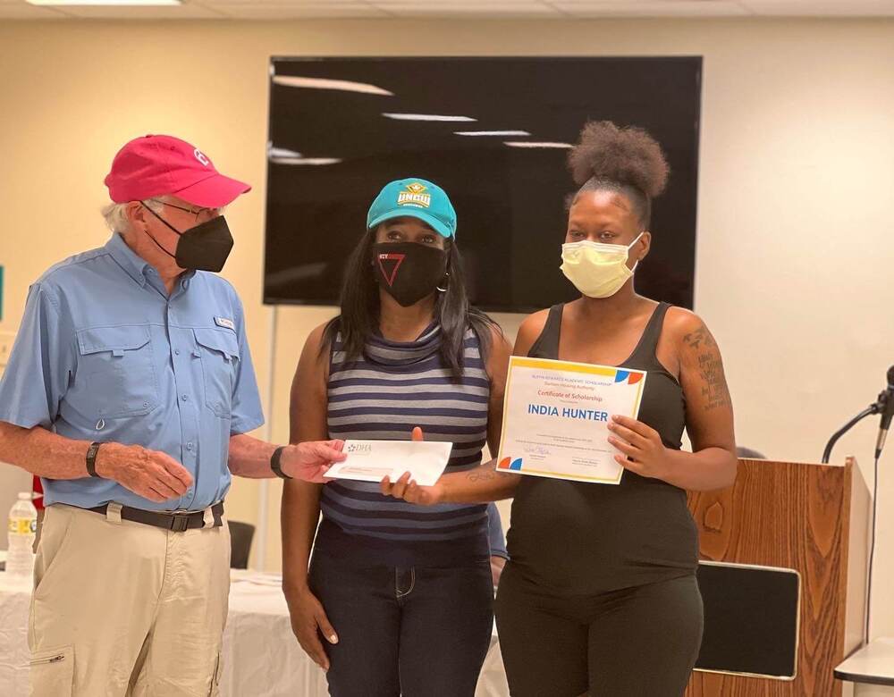 2022 READS Scholarship Recipients Presentation Durham Housing